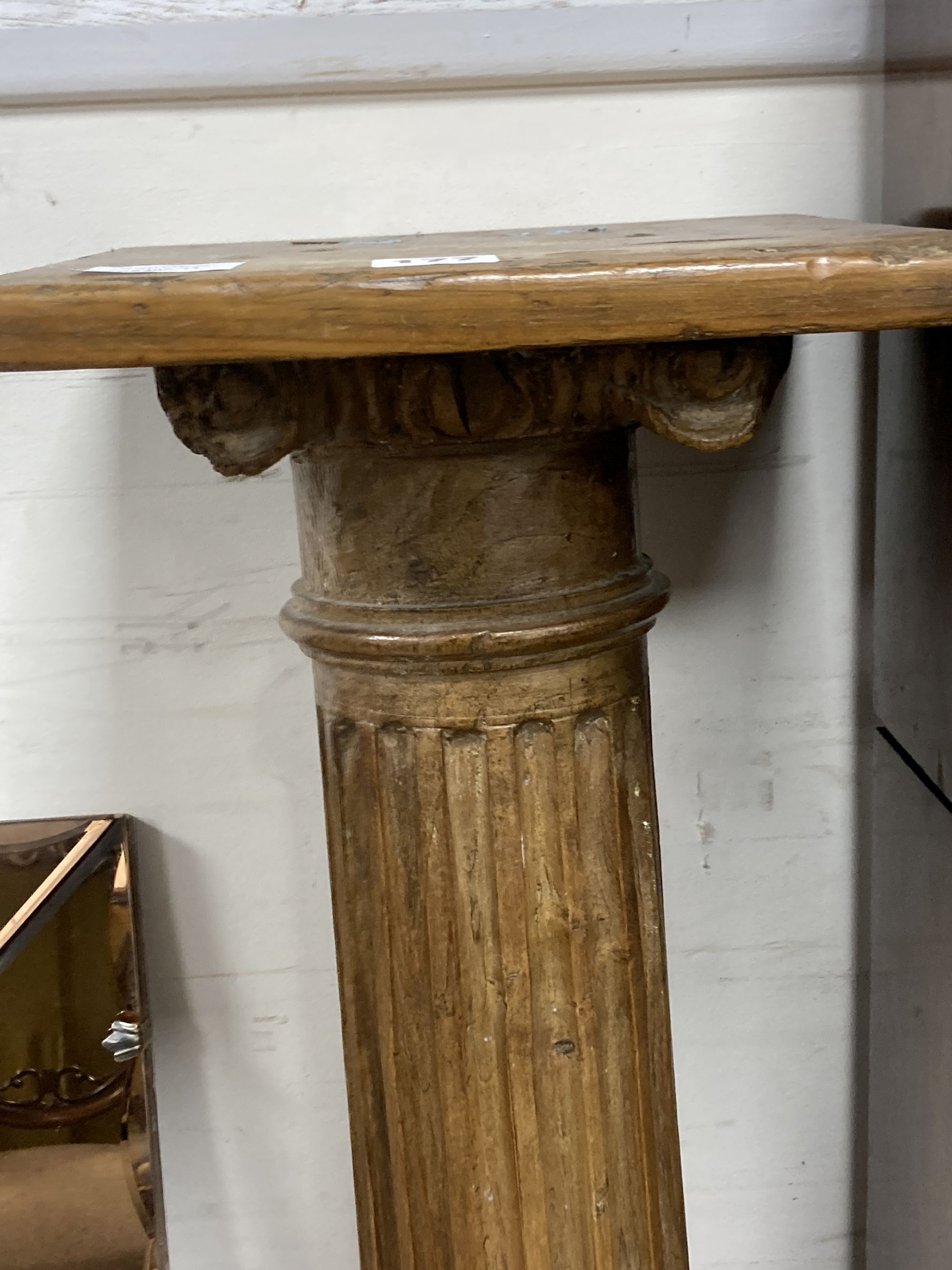 A 19th century fluted pine pillar, height 123cm